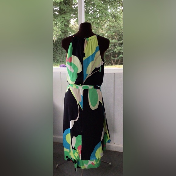 New York &Co Multi color dress - Picture 3 of 5